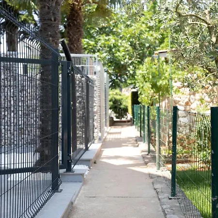 Apartment Antonio By El-pi Tours Vantacici